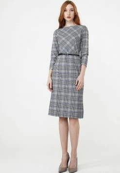 Madam-T Robe De Jour - Grau/ Indigo 12 Madam-T Robe De Jour - Grau/ Indigo -Madam-T Soldes 2022 58c0e90723064a1da3ee415a31f30aaf