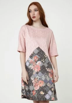 Madam-T LOLITA - Robe De Jour - Rosa Braun -Madam-T Soldes 2022 5b6f6c46aa024522a28e15fd848dacff