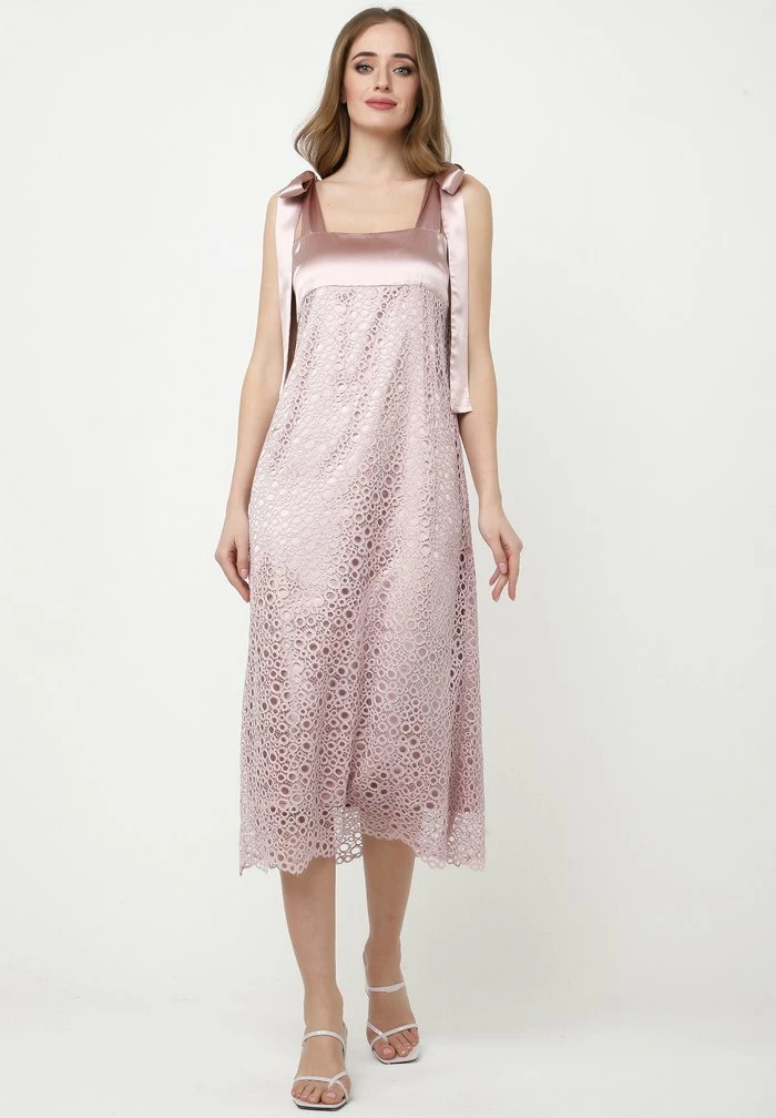 Madam-T Robe De Soirée - Lavendel Rosa 1 Madam-T Robe De Soirée - Lavendel Rosa