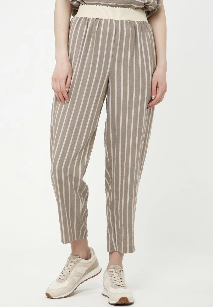 Madam-T CRETA - Pantalon Classique - Hellbraun 4 Madam-T CRETA - Pantalon Classique - Hellbraun – Image 4
