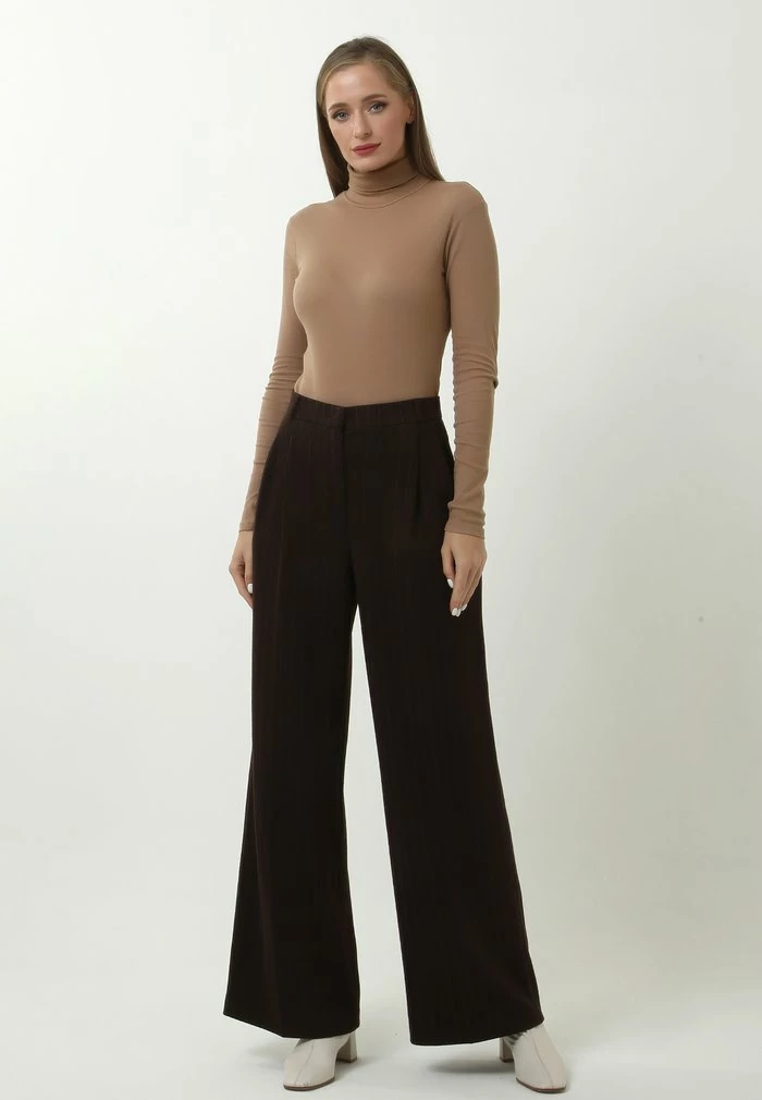 Madam-T KRUZA - Pantalon Classique - Braun 2 Madam-T KRUZA - Pantalon Classique - Braun – Image 2