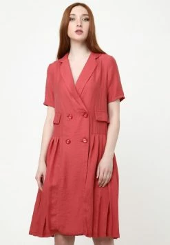 Madam-T TEODORINA - Robe Chemise - Preiselbeere