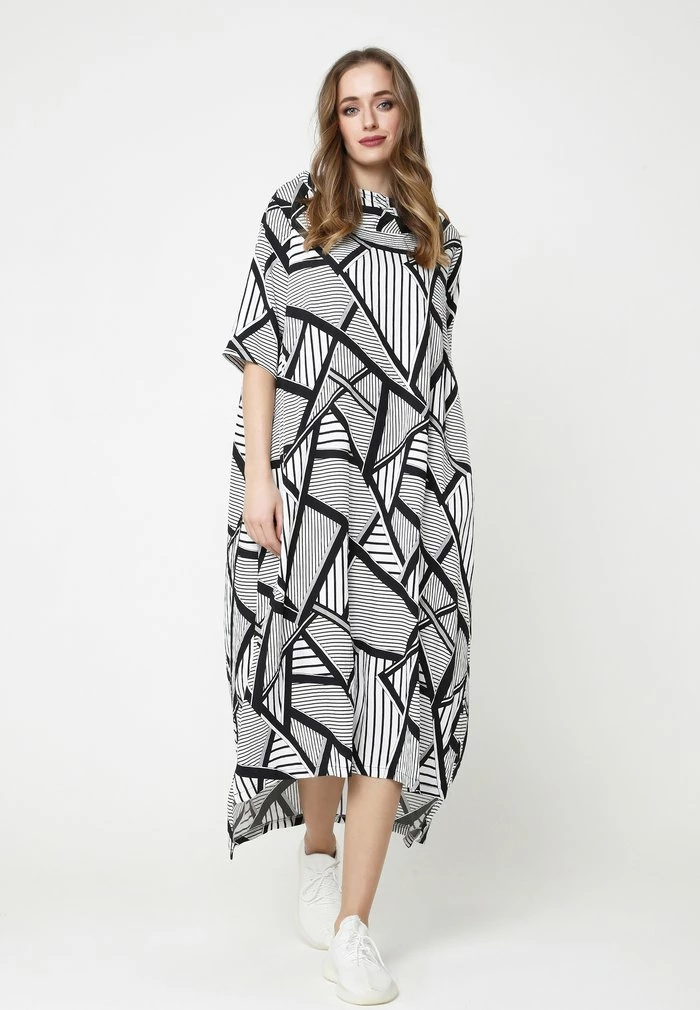 Madam-T ADELINARA - Robe Longue - Schwarz/ Weiß 2 Madam-T ADELINARA - Robe Longue - Schwarz/ Weiß – Image 2