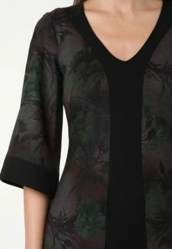 Madam-T REINA - Robe Fourreau - Black -Madam-T Soldes 2022 626b8aa62078434a8fc00b03bce1386c