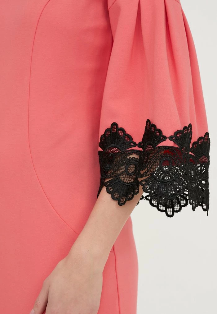 Madam-T DEGA - Robe Fourreau - Erapitals 4 Madam-T DEGA - Robe Fourreau - Erapitals – Image 4