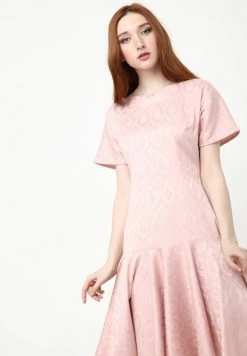 Madam-T SOKASA - Robe De Jour - Rosa -Madam-T Soldes 2022 648ff404944e4af1a60a7b434912826d