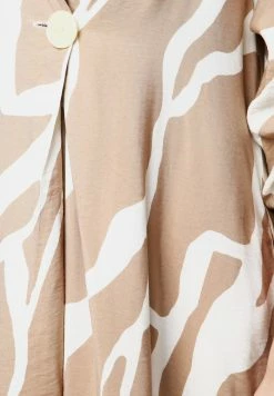 Madam-T GILBERTA - Robe Chemise - Beige/ White -Madam-T Soldes 2022 64c51ad5d7164b5a8fd673bde151a10b