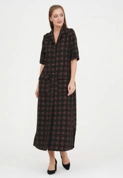 Madam-T ORSOLA - Robe Chemise - Schwarz/rot