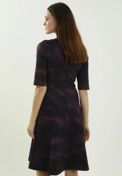 Madam-T SAPALERI - Robe De Jour - Lila/schwarz -Madam-T Soldes 2022 66e082c1857941179281e1e11c003f31