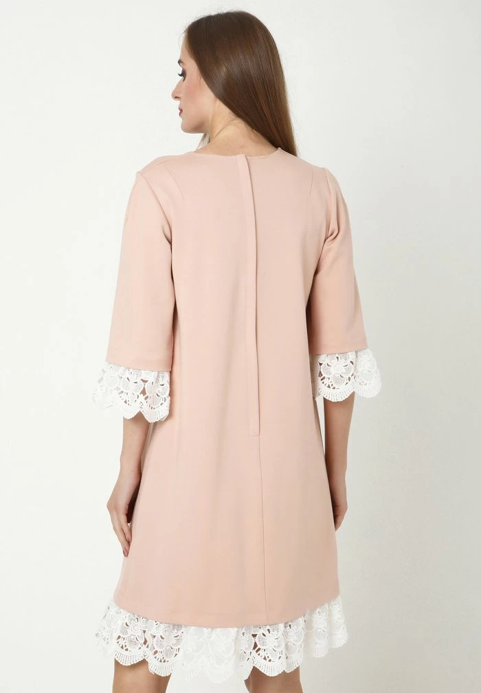 Madam-T MERIKANA - Robe De Jour - Pfirsich 3 Madam-T MERIKANA - Robe De Jour - Pfirsich – Image 3