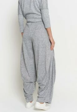 Madam-T POLLI - Pantalon Classique - Grau -Madam-T Soldes 2022 6806305f70cc4c7e97944bd371e50f3a