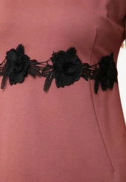 Madam-T ELONI - Robe En Jersey - Rosa 13 Madam-T ELONI - Robe En Jersey - Rosa -Madam-T Soldes 2022 6ae9e87f23f74106a2f5a81eed50bfb1