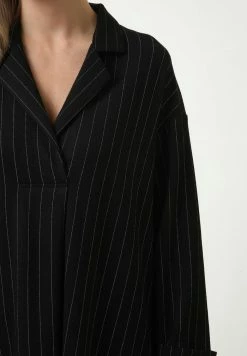 Madam-T CLARICE - Robe De Jour - Schwarz -Madam-T Soldes 2022 6d7667432a034095968d582e0f705032