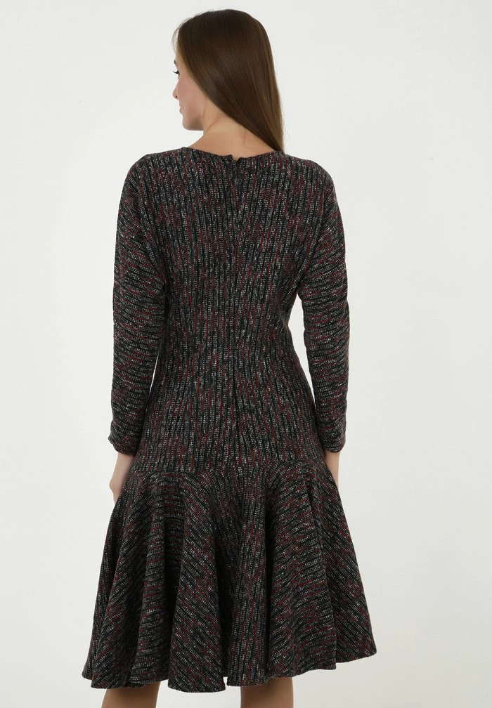 Madam-T SAMARA - Robe Pull - Dunkelgrau Rot 3 Madam-T SAMARA - Robe Pull - Dunkelgrau Rot – Image 3