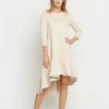 Madam-T MIA - Robe Pull - Sahne
