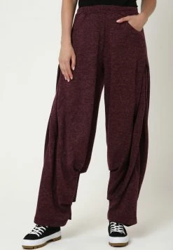 Madam-T HOSE POLLI - Pantalon Classique - Weinrot -Madam-T Soldes 2022 71e29ed203d7481a940386ae5db1f8e6