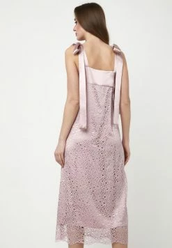 Madam-T Robe De Soirée - Lavendel Rosa 11 Madam-T Robe De Soirée - Lavendel Rosa -Madam-T Soldes 2022 75348e789262473bb3546308970a968f