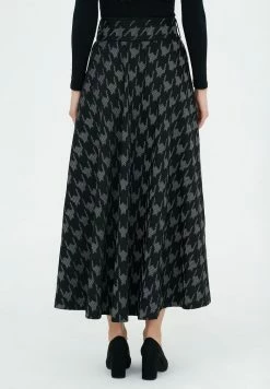 Madam-T ROCK RITA - Jupe Longue - Black/white -Madam-T Soldes 2022 7a19420198e445e681e32b56b4babf71