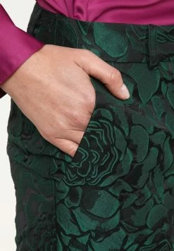 Madam-T MARIO - Pantalon Classique - Schwarz/grün -Madam-T Soldes 2022 7a4a84c27a8b45579e8e02796e65148c