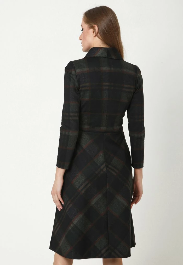 Madam-T JERSEYKLEID - Robe En Jersey - Schwarz Grün 3 Madam-T JERSEYKLEID - Robe En Jersey - Schwarz Grün – Image 3