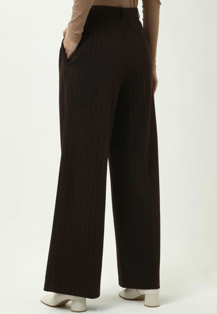 Madam-T KRUZA - Pantalon Classique - Braun 3 Madam-T KRUZA - Pantalon Classique - Braun – Image 3