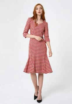 Madam-T LUNA - Robe Pull - Grau, Rot -Madam-T Soldes 2022 825dc2ca8530412c8272caf4f4993184