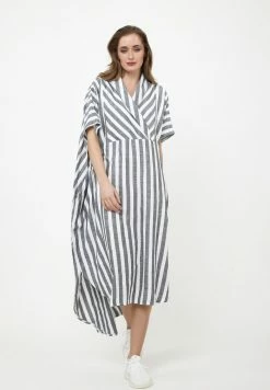 Madam-T KORNA - Robe Longue - Schwarz/weiß