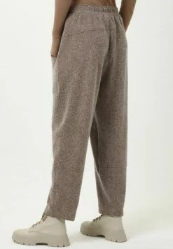 Madam-T HOSE RENE - Pantalon De Survêtement - Brown -Madam-T Soldes 2022 83d63537ba2240689569d0114146a5e8