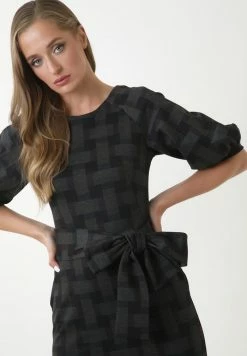 Madam-T Robe Fourreau - Grau, Weinrot -Madam-T Soldes 2022 84f320fea825407593a4b9d8e5c7b2df