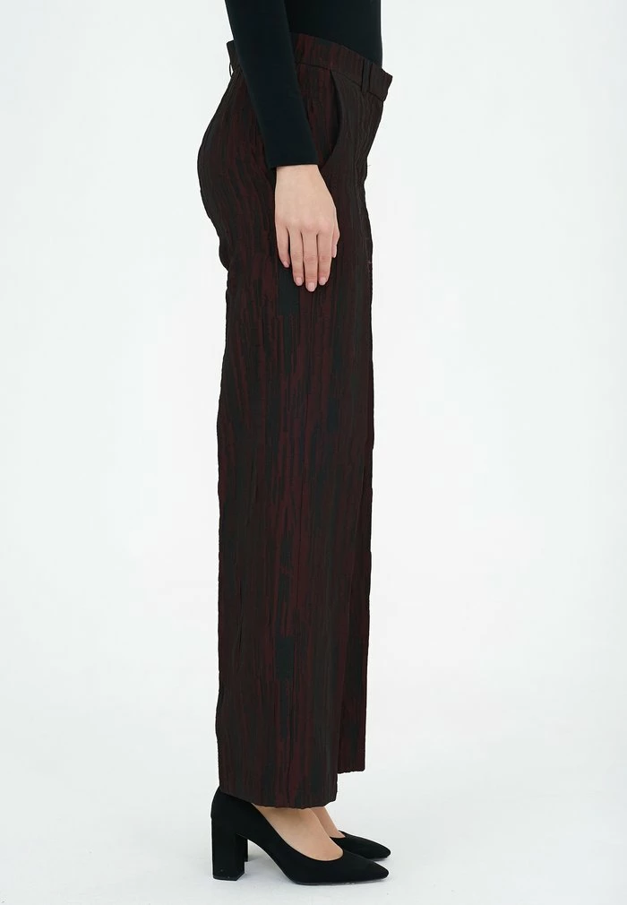 Madam-T ROZALIA - Pantalon Classique - Black/burgundy 6 Madam-T ROZALIA - Pantalon Classique - Black/burgundy – Image 6