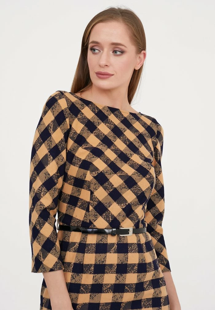 Madam-T MUARA - Robe Fourreau - Beige/blau 4 Madam-T MUARA - Robe Fourreau - Beige/blau – Image 4