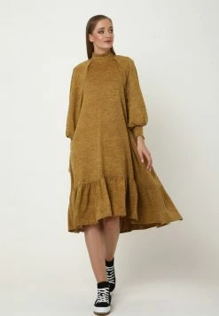 Madam-T Robe Pull - Senf -Madam-T Soldes 2022 89eebd2ccd6a4cb08b74355aa8c4e45c