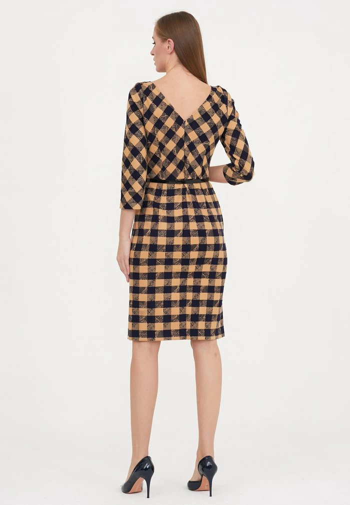 Madam-T MUARA - Robe Fourreau - Beige/blau 3 Madam-T MUARA - Robe Fourreau - Beige/blau – Image 3