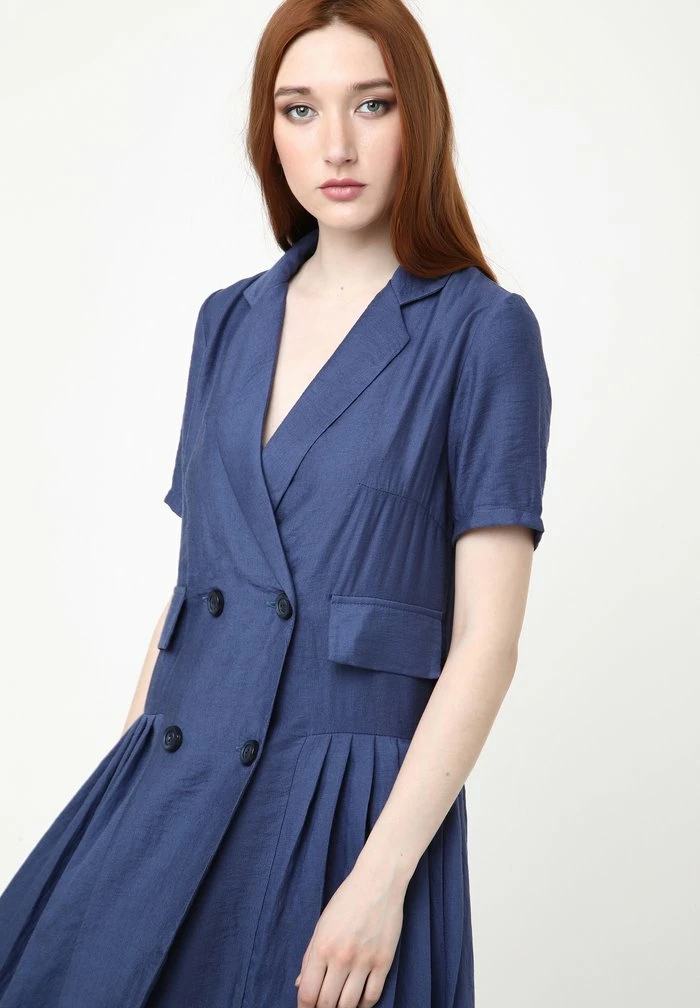 Madam-T TEODORINA - Robe Chemise - Blau 4 Madam-T TEODORINA - Robe Chemise - Blau – Image 4