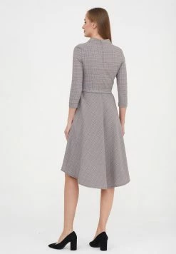 Madam-T SAMBRA - Robe De Jour - Grüner Vogel/rosa -Madam-T Soldes 2022 90bfca807ac7414293d22e286fcb5174