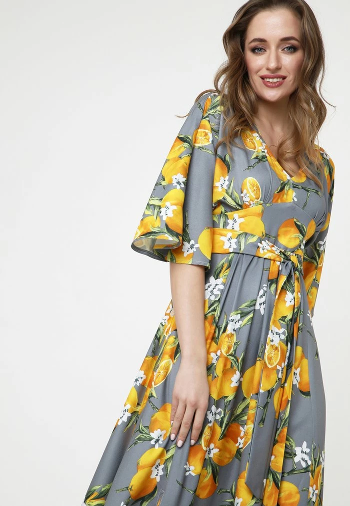 Madam-T Robe De Jour - Grau Gelb 5 Madam-T Robe De Jour - Grau Gelb – Image 5