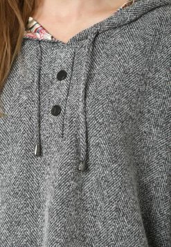 Madam-T ROCHEL - Sweat à Capuche - Schwarz Weiß -Madam-T Soldes 2022 938cc95a09974a16a242597e2326881a