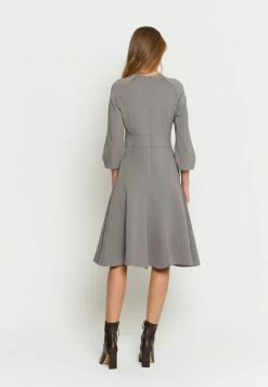 Madam-T Robe En Jersey - Grau 9 Madam-T Robe En Jersey - Grau -Madam-T Soldes 2022 94b496aa33c548688064d5c23e96539d