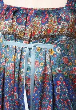 Madam-T Robe De Jour - Blau Rot -Madam-T Soldes 2022 97e8e915d229432f9d33fc966acbcb49