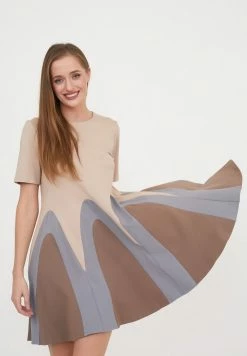 Madam-T MORENA - Robe De Jour - Beige/dunkelbeige