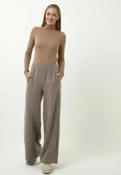 Madam-T NOVARA - Pantalon Classique - Schwarz/ Senf 12 Madam-T NOVARA - Pantalon Classique - Schwarz/ Senf -Madam-T Soldes 2022 9ac1673928814901a4606a77b5d9e17c