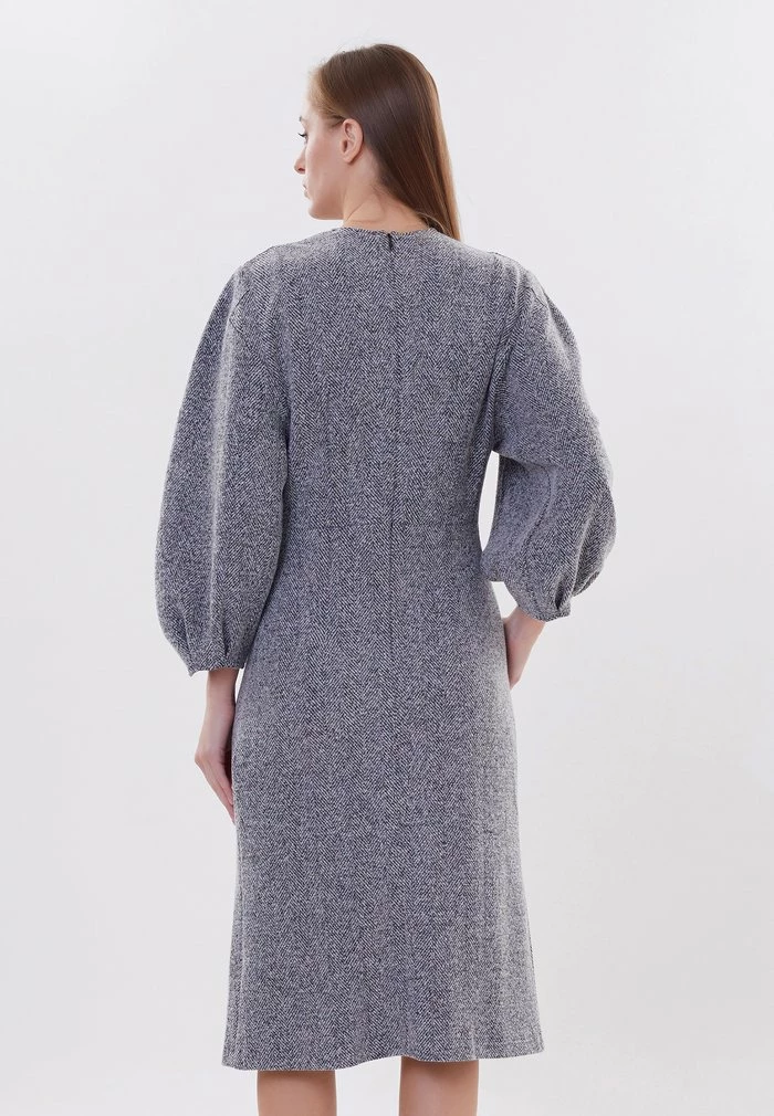 Madam-T Robe De Jour - Blau Utthit 3 Madam-T Robe De Jour - Blau Utthit – Image 3