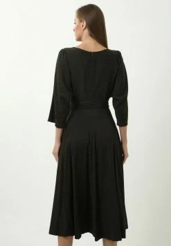 Madam-T MAGDALENA - Robe De Jour - Khakifarben -Madam-T Soldes 2022 9e4999574dd5438f9a88fd47cd07019f