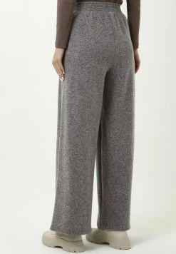 Madam-T NOVARA - Pantalon Classique - Schwarz/ Lila -Madam-T Soldes 2022 9f9ec9d1c8c645d0a8587c6837389fa0