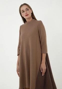 Madam-T Robe Pull - Dunkelbeige Hellbraun -Madam-T Soldes 2022 a01bc85b1a1e4c2fb6c43c6e01c83ec8