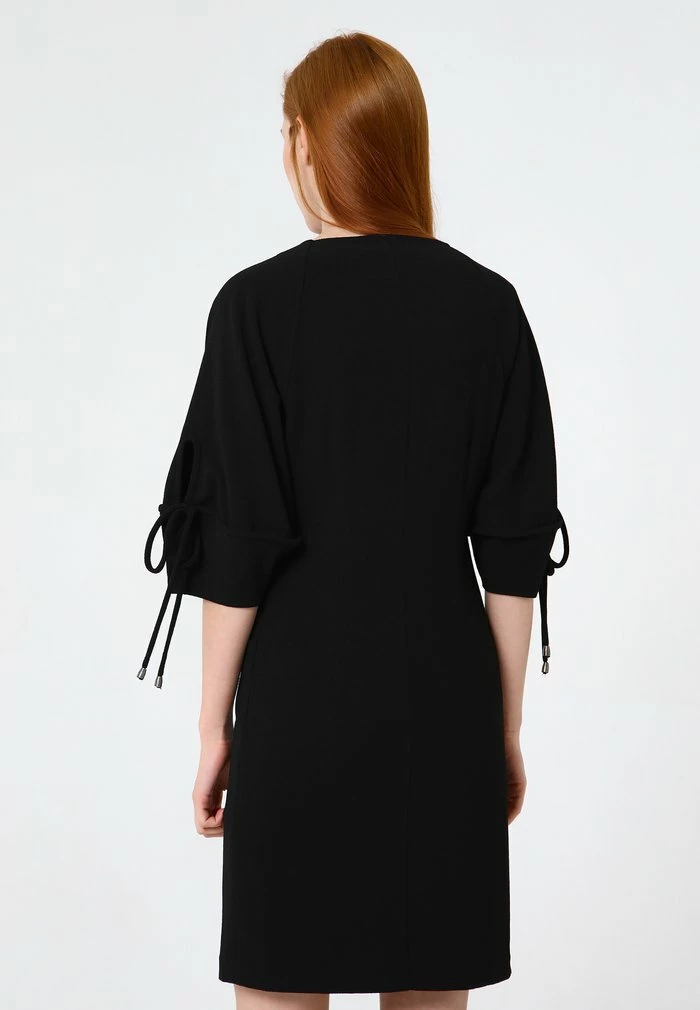 Madam-T Robe De Jour - Schwarz 3 Madam-T Robe De Jour - Schwarz – Image 3
