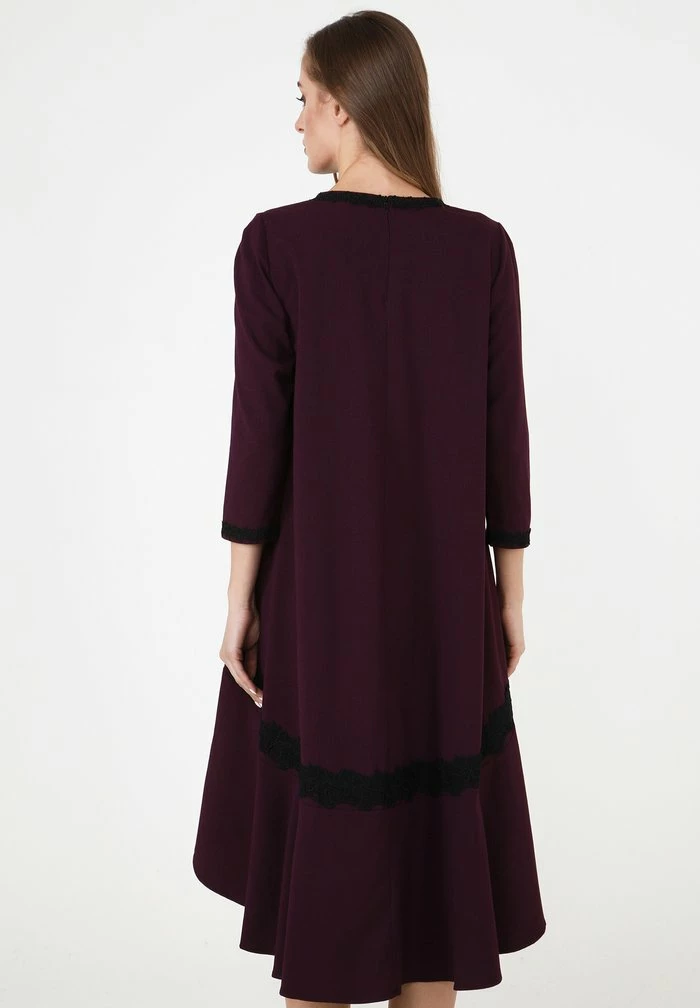 Madam-T Robe De Jour - Weinrot 3 Madam-T Robe De Jour - Weinrot – Image 3