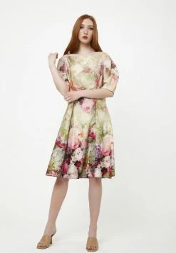 Madam-T Robe De Jour - Olive, Pink 10 Madam-T Robe De Jour - Olive, Pink -Madam-T Soldes 2022 a4f4c3a43479468a9a6b7747f813dee1