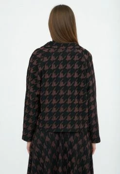 Madam-T VERSA - Blazer - Black/red 9 Madam-T VERSA - Blazer - Black/red -Madam-T Soldes 2022 aab9020975cd4e7cb416d65f1be9583f