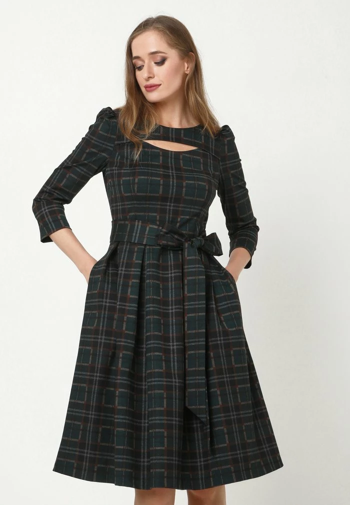 Madam-T JERSEYKLEID AGADA - Robe En Jersey - Schwarz Grün 4 Madam-T JERSEYKLEID AGADA - Robe En Jersey - Schwarz Grün – Image 4